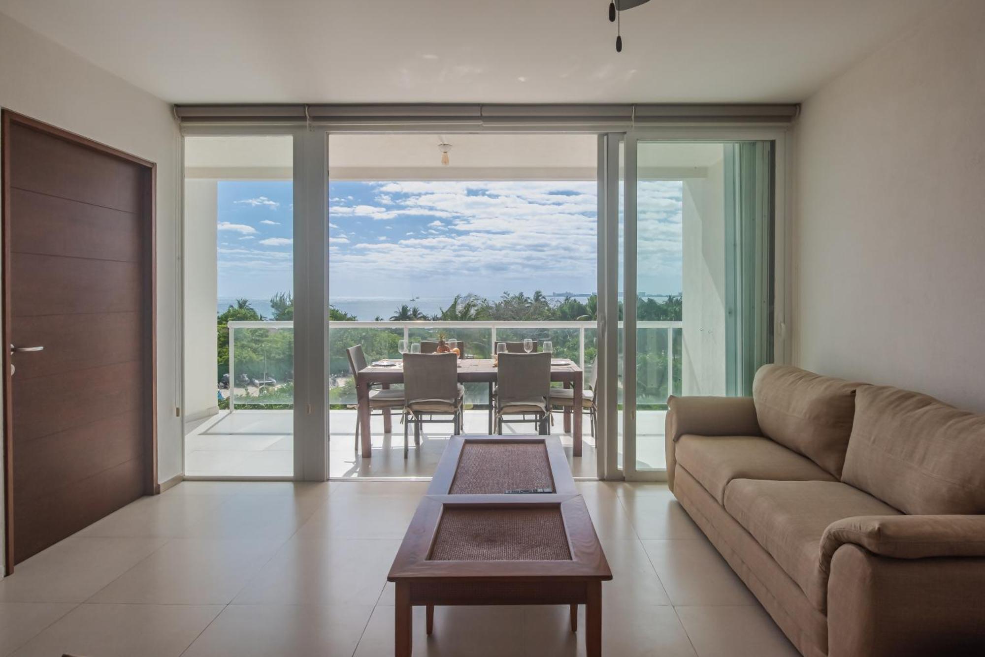 New Beachfront Luxury Apartments Cancún Kültér fotó